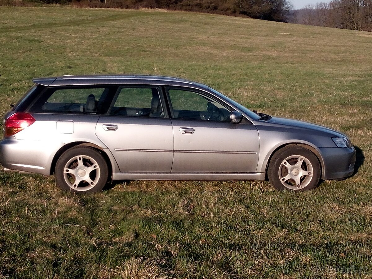 Subaru Legacy 2,0 kombi