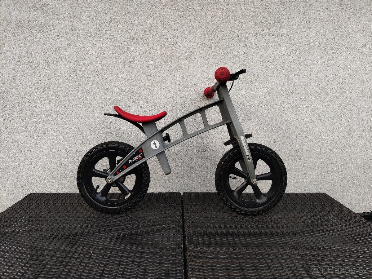 SERVIS First bike
