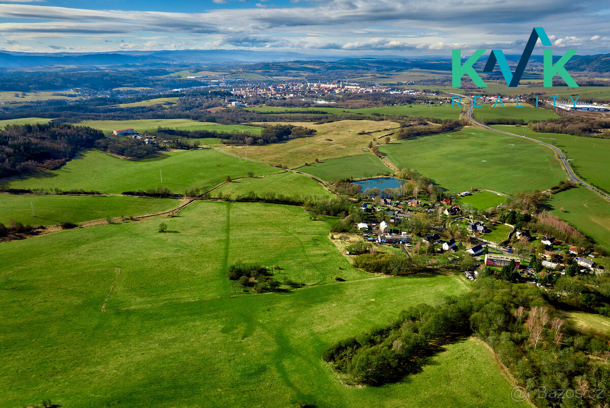 Pozemek o výměře 1.097 m2, určený pro výstavbu rodinného dom