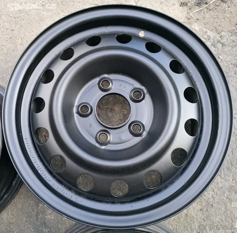 Plechové disky 15" 5X114,3 ET 47 48 Kia Hyundai