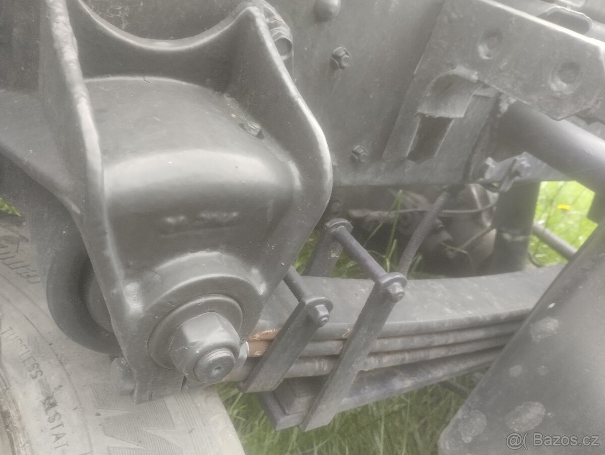 Prodám díly na Avia d90