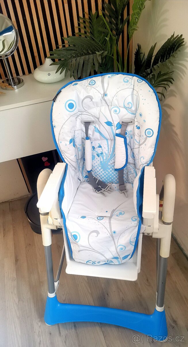 Dětská jídelní židlička