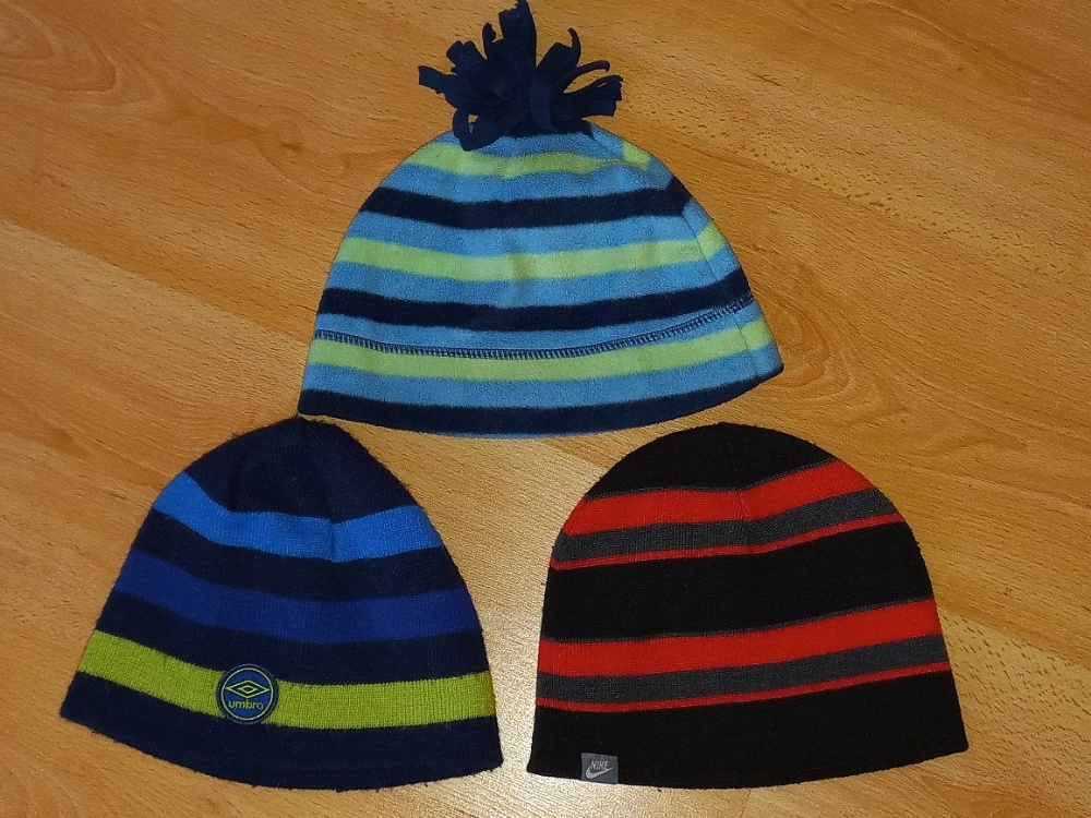 Zimní čepice dětské zn. Nike, Umbro a George