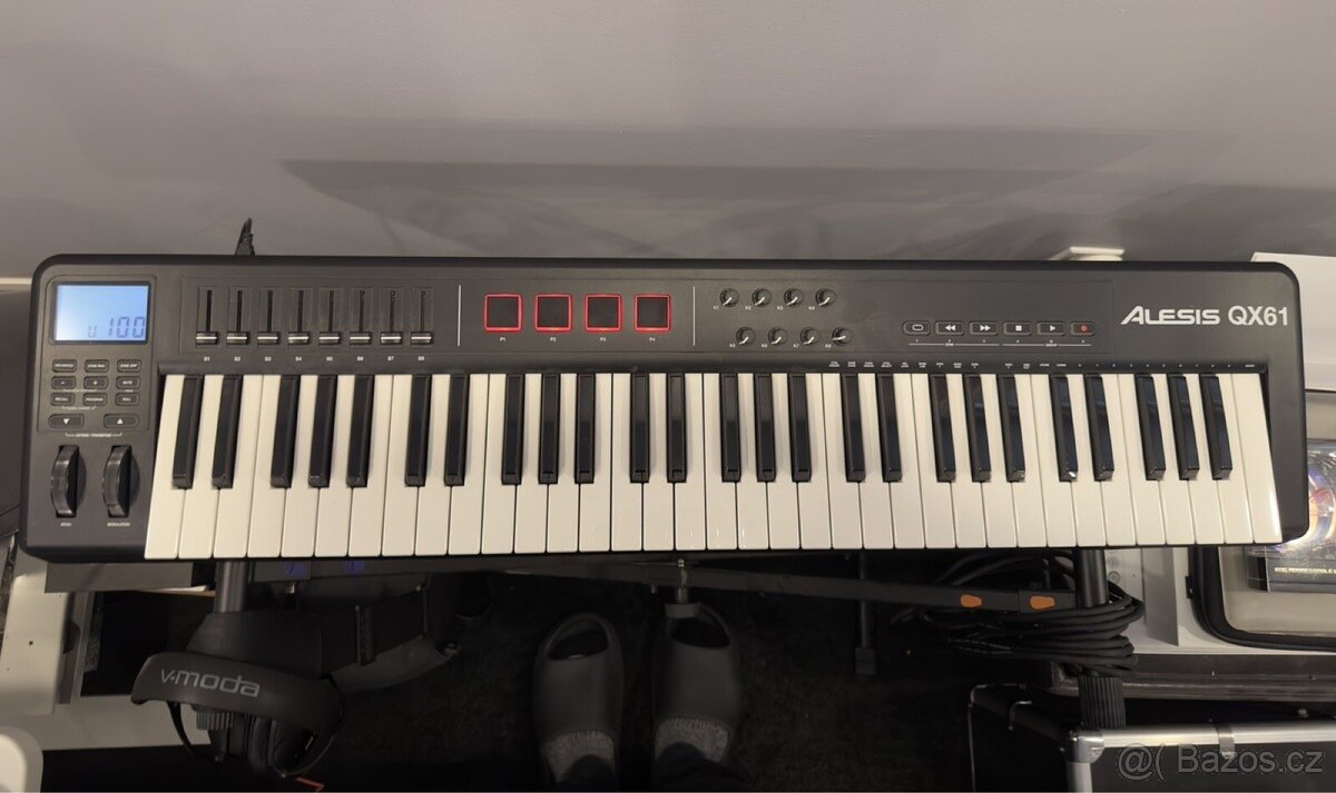 Klavesy midi Alesis qx61