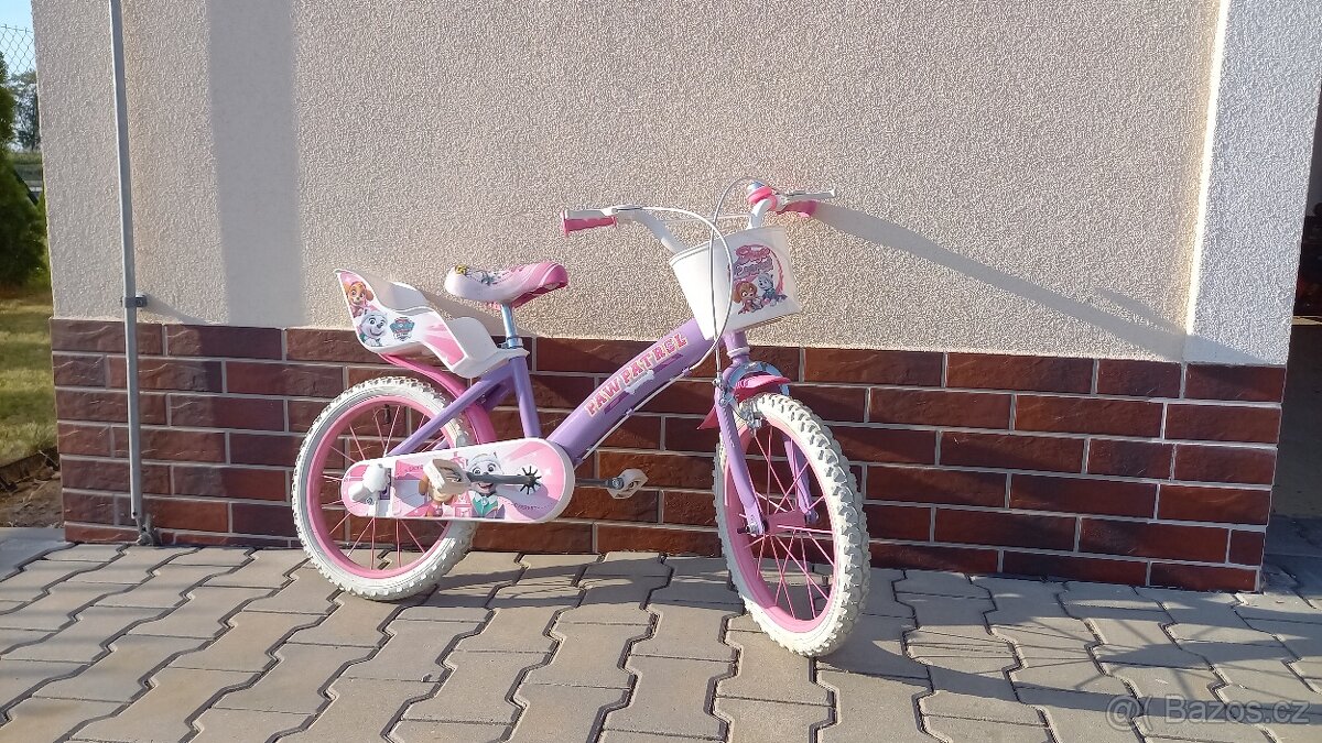 Dívčí kolo 16 Tlapková patrola