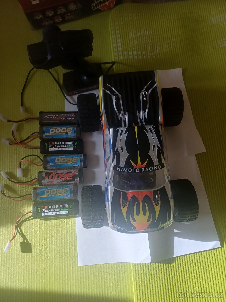 RC auto Himoto Monster EMXT-1 4WD ART 1:10 + 7 baterií