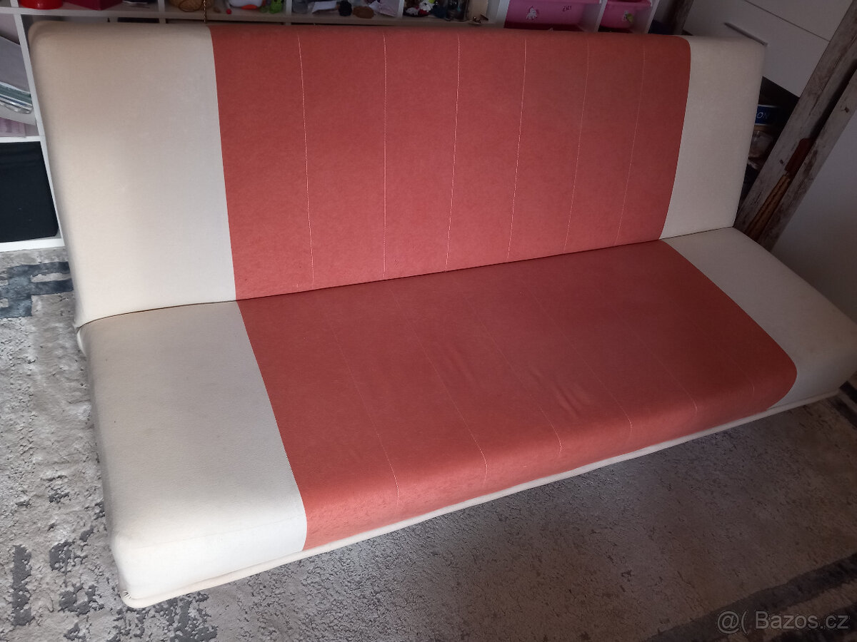 rozkládací pohovka