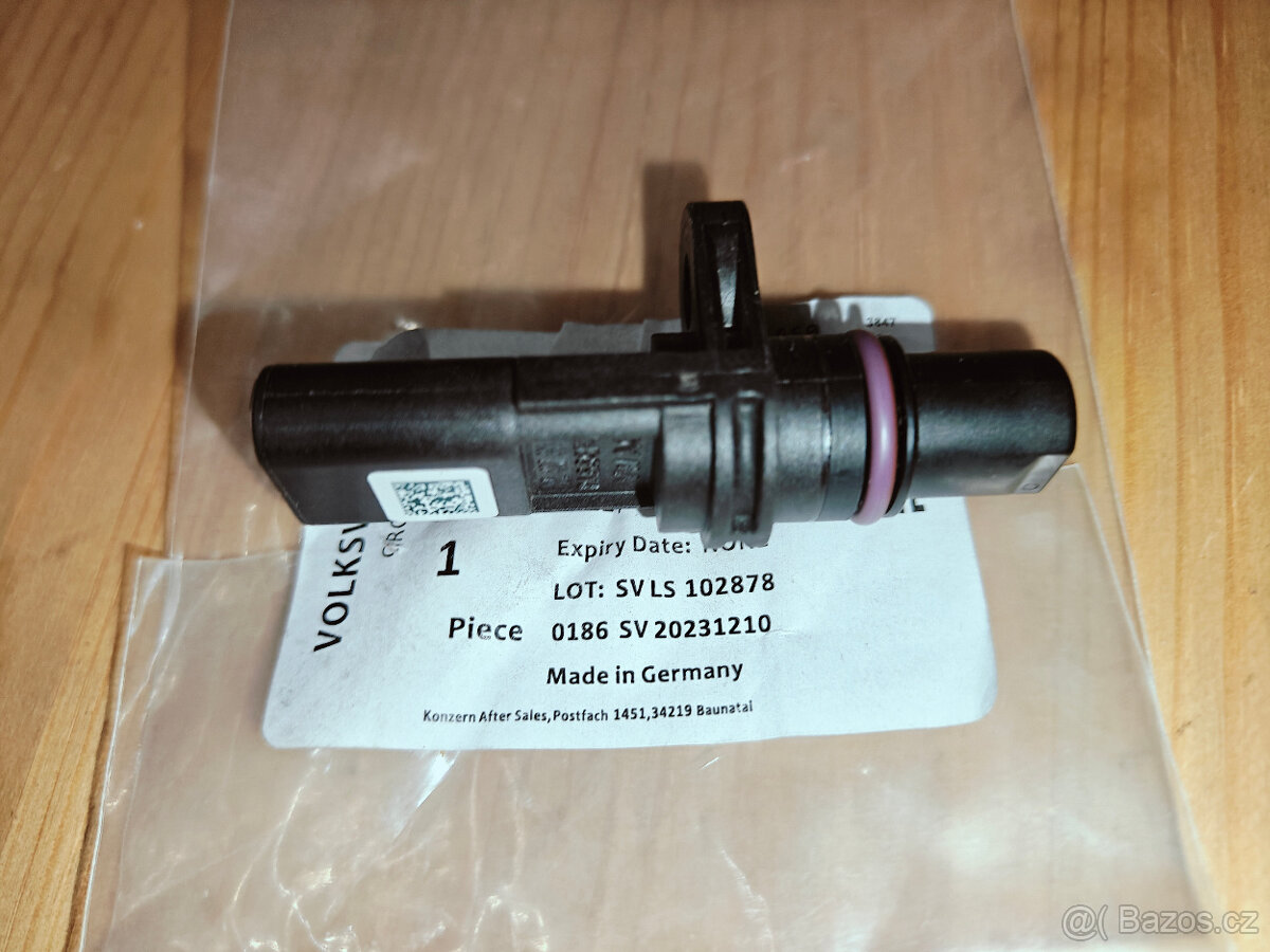 VAG 04L907601C Snímač polohy vačkového hřídele NOVÝ