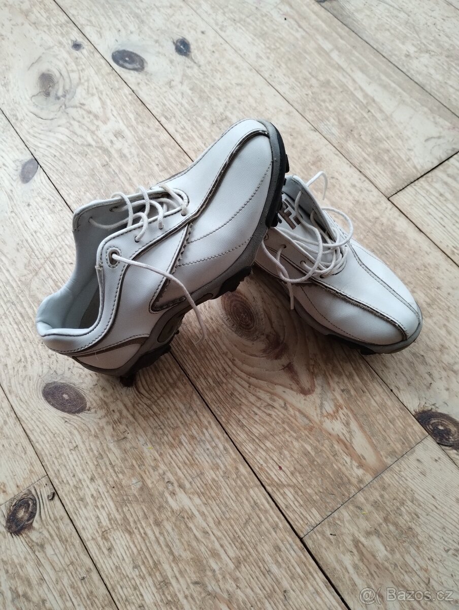 Golfové kožené dětské botky vel. 34