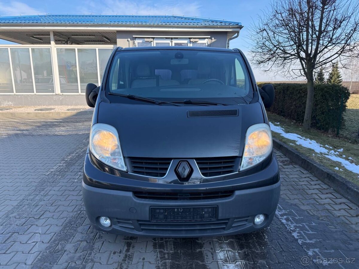 Renault Trafik automat