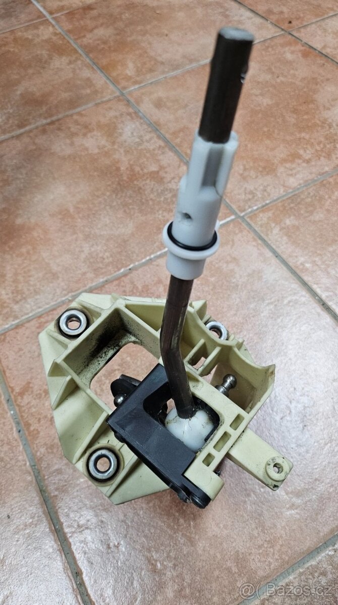 Kulisa řazení Citroen C8 Peugeot