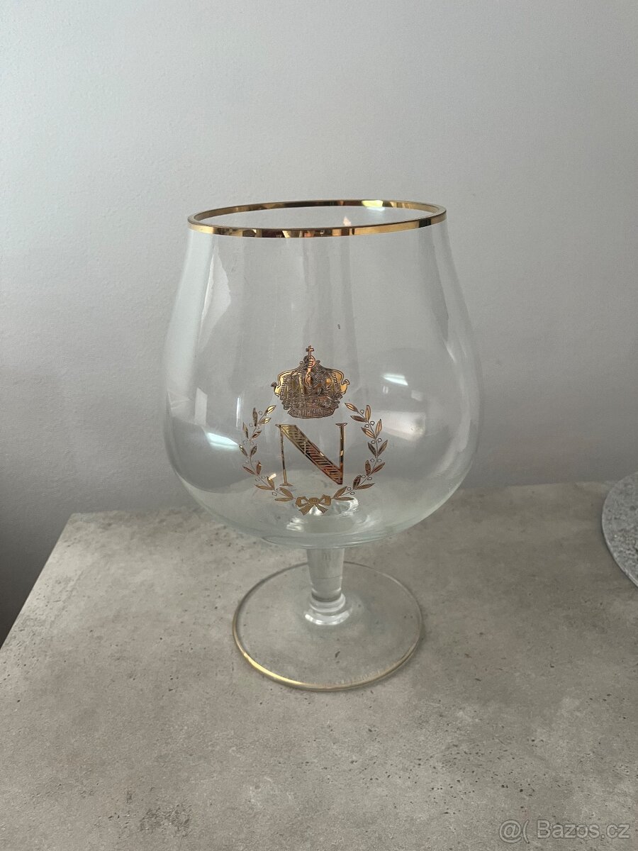 Skleněná číše Napoleon