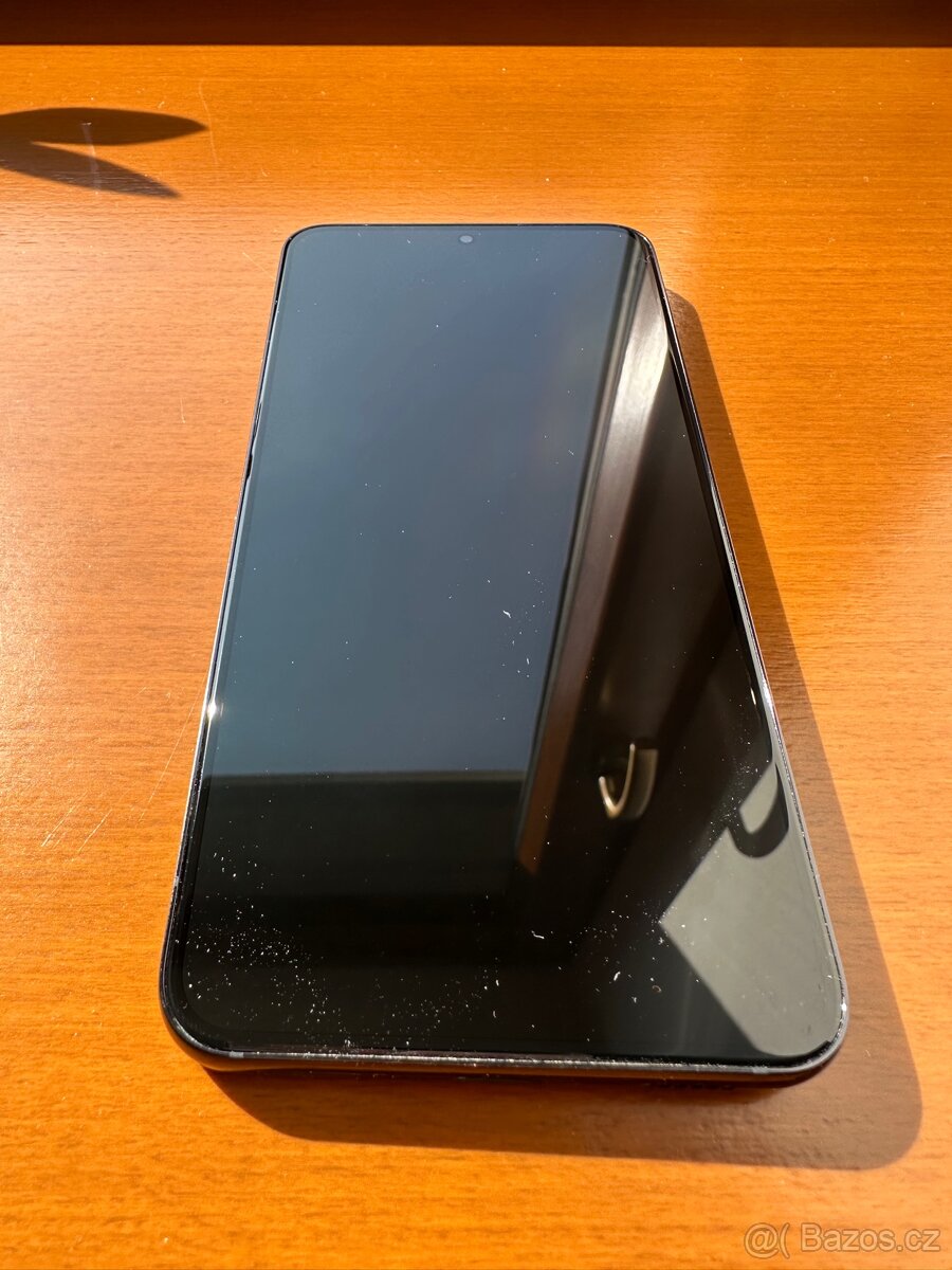 Samsung S22 128GB černý