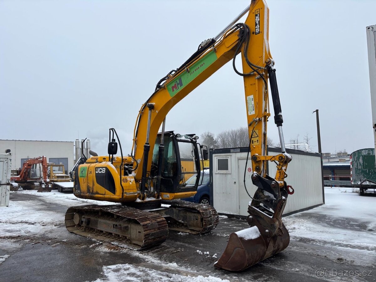 Pásové rypadlo JCB 145LC, skladem , 14,2t