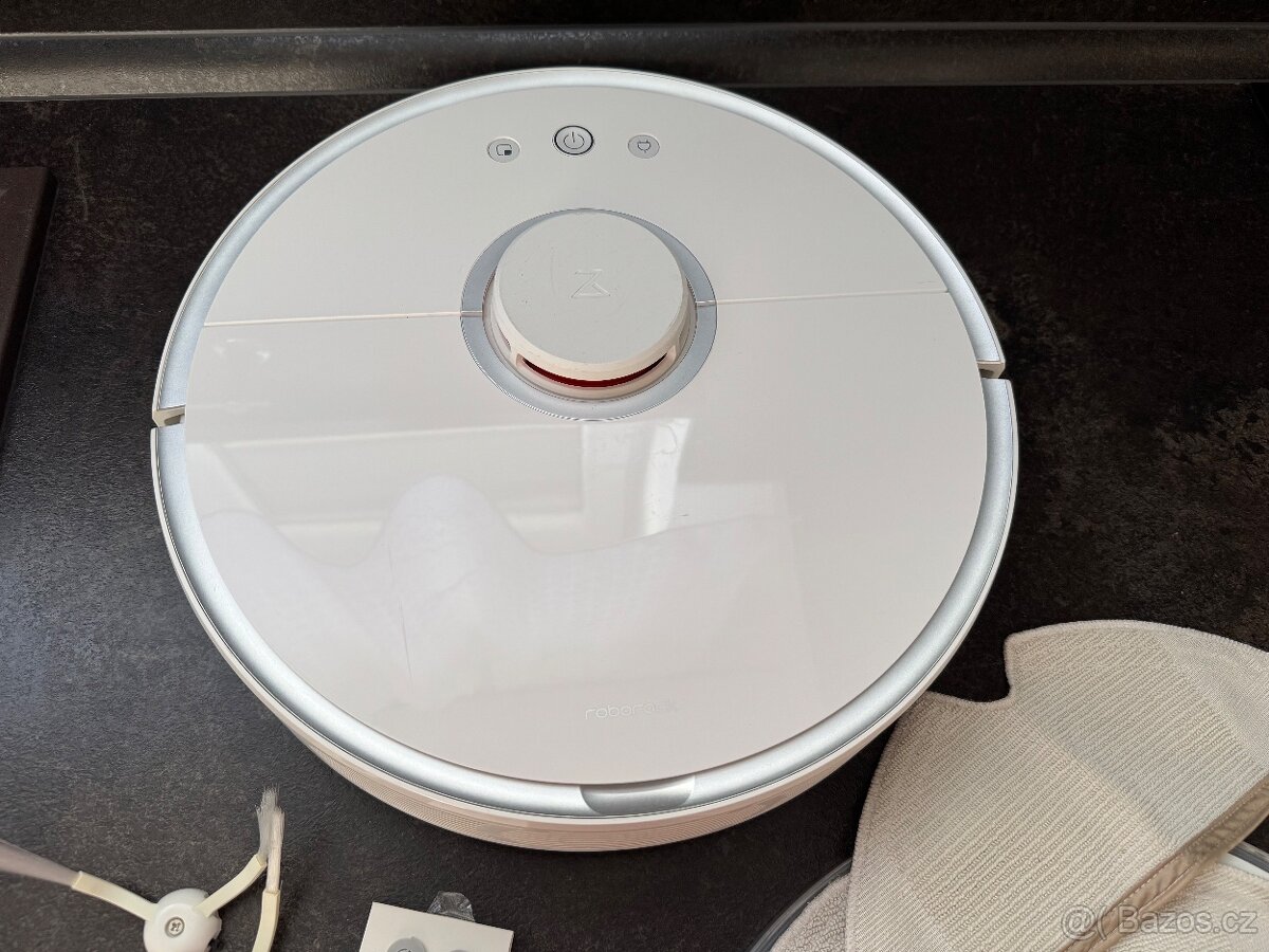 Robotický vysavač Roborock S5