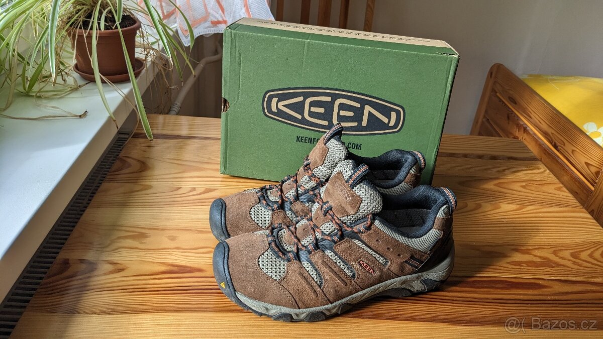Pánské outdoor boty KEEN Koven WP M - hnědé - vel. EU 44