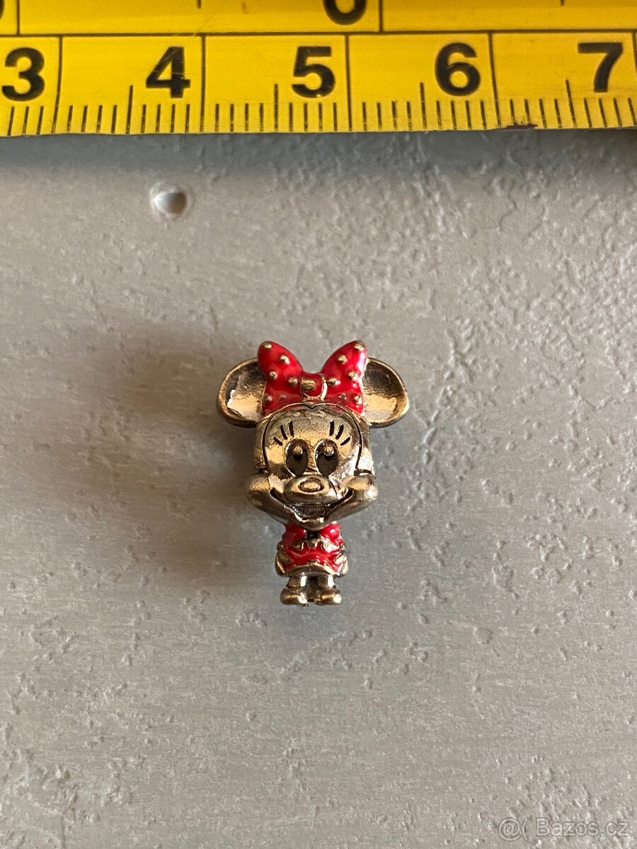 Stříbrný přívěsek Minnie