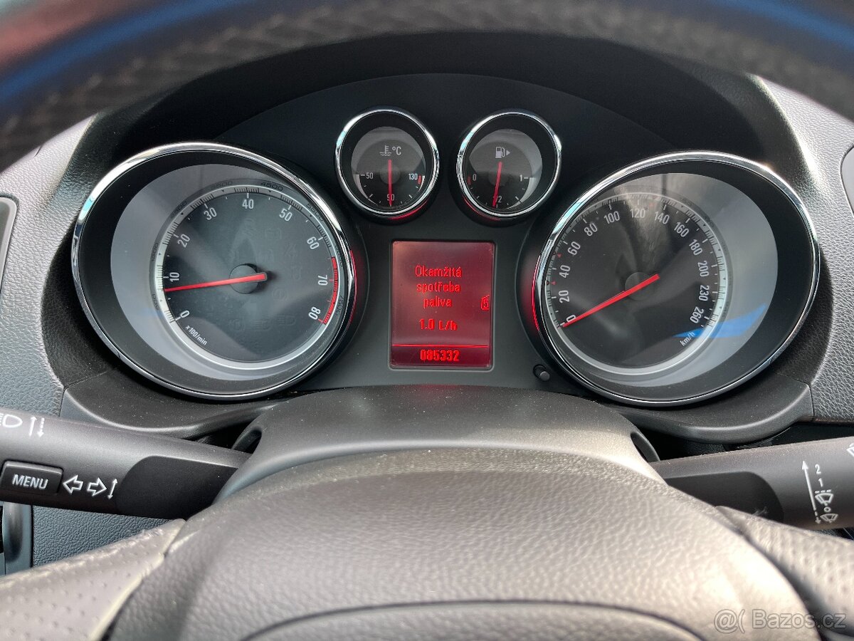 Opel Insignia 2.8T 4x4 LPG R.V.2010