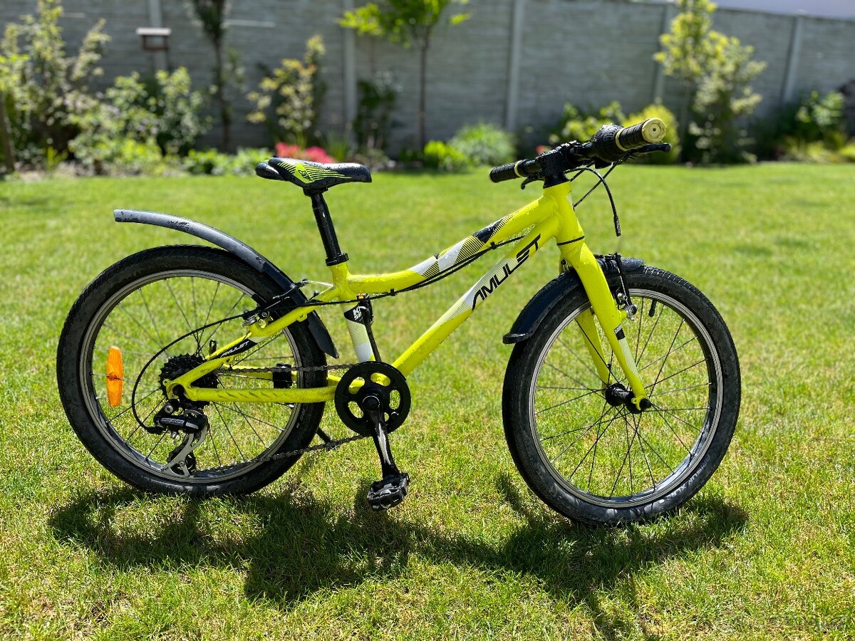 Amulet Tomcat 20" Fluo yellow metalic/Dark blue shiny 2021