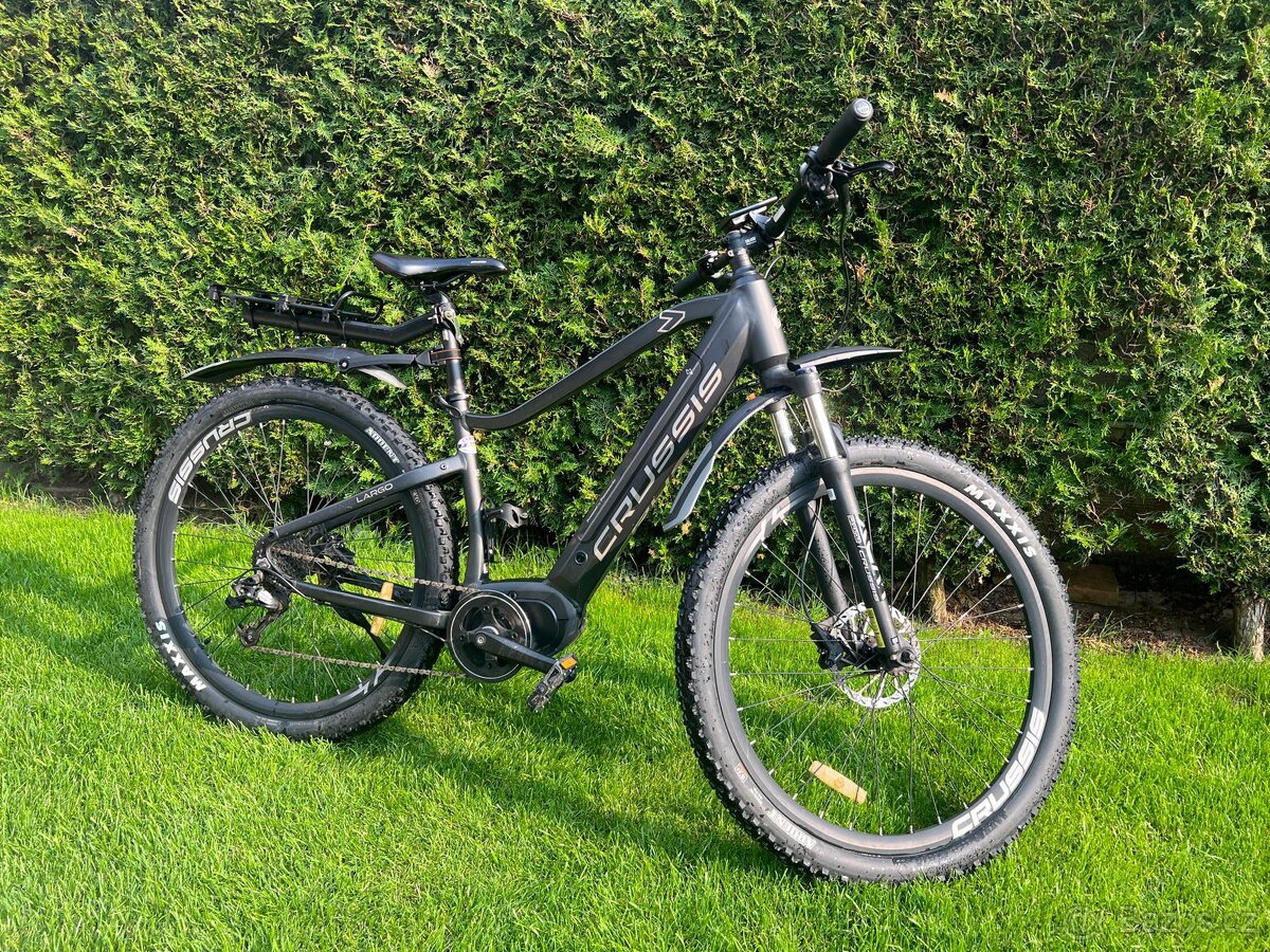 Crussis One Largo 7.7 S 17,5Ah/630Wh, kola 29 palců