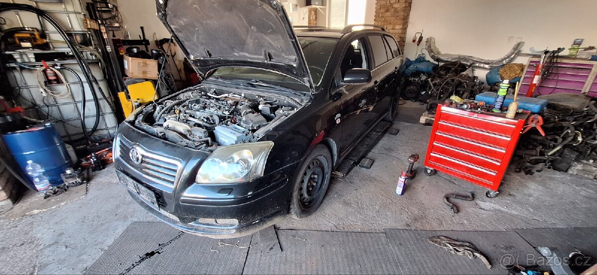 Toyota avensis 2.2 130kw
