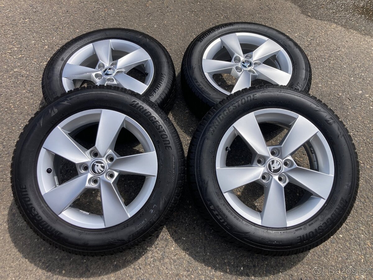 Škoda Fabia 4,5x100 R15,zimni 185/65 15-Pěkné