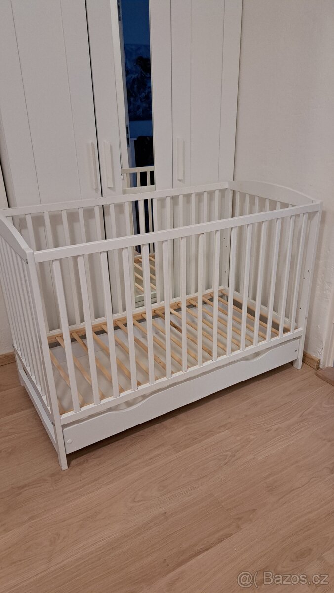 Prodám postýlku pro miminko