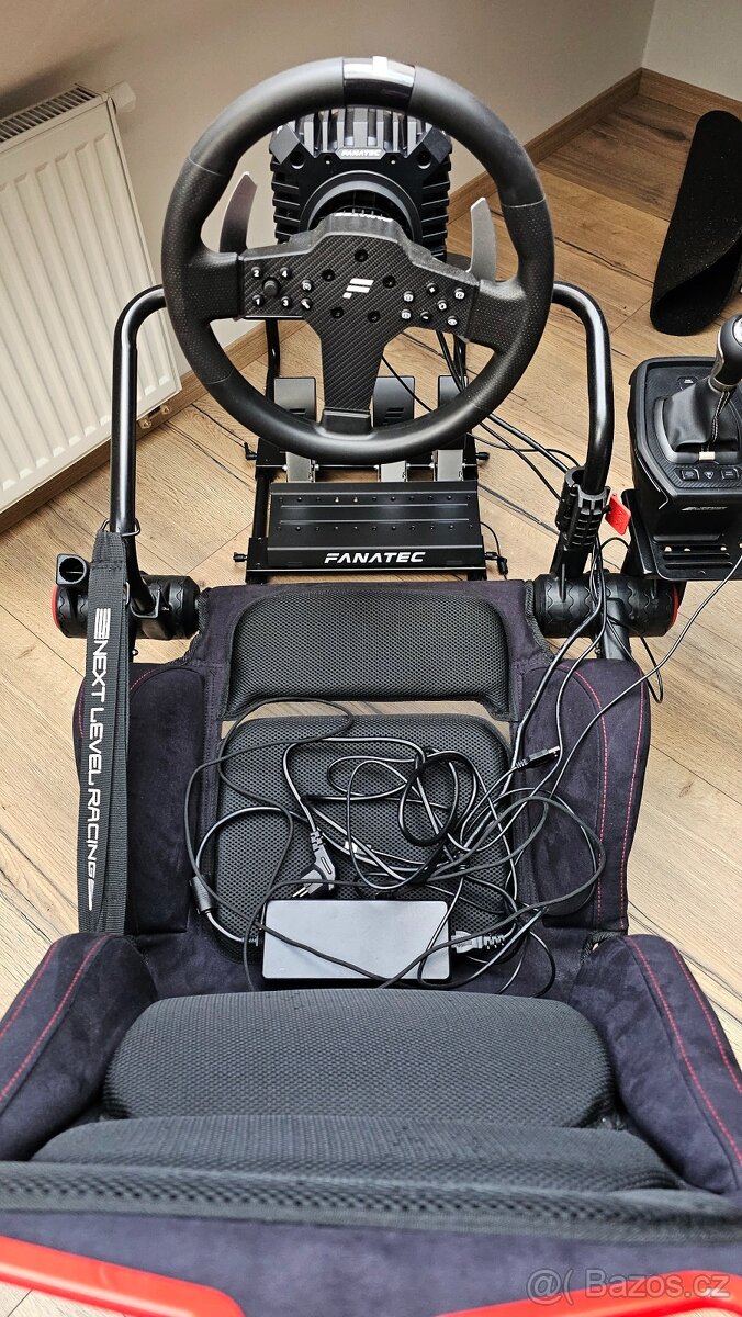 Závodní sim cockpit Next Level Fanatec CSL DD 8 NM V ZÁRUCE