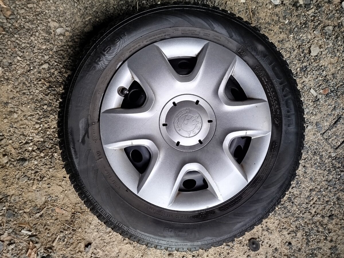 Octavia II sada zimních kol 195/65 R15