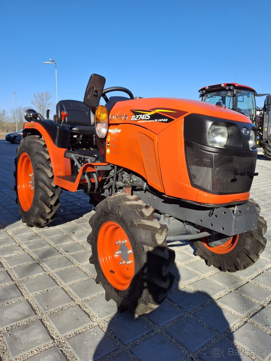 Kubota B2741s