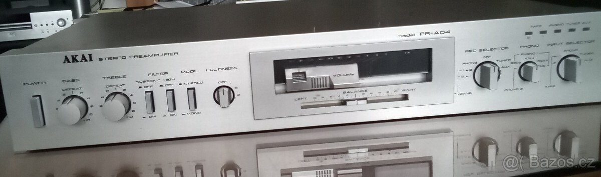 AKAI PR-A04 - předzesilovač