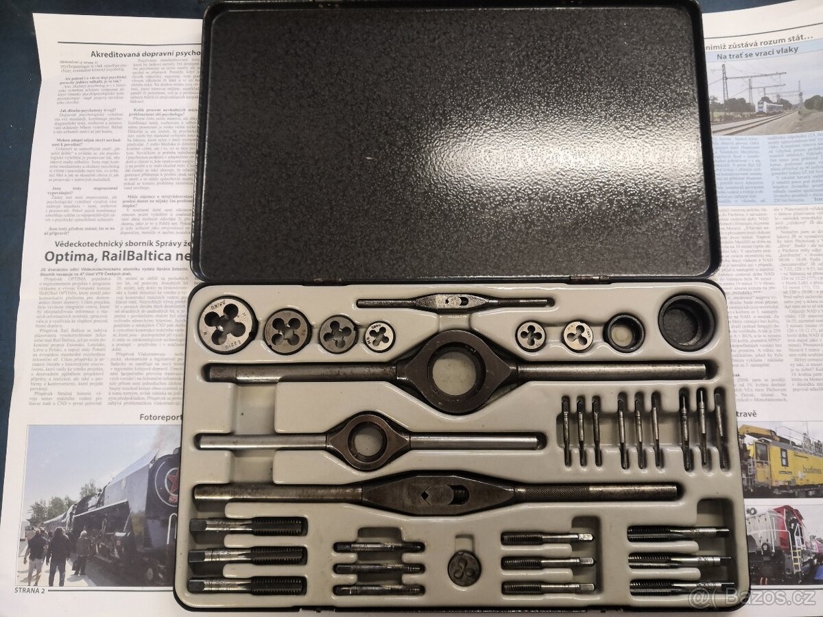 P:sada závitníků narex M1