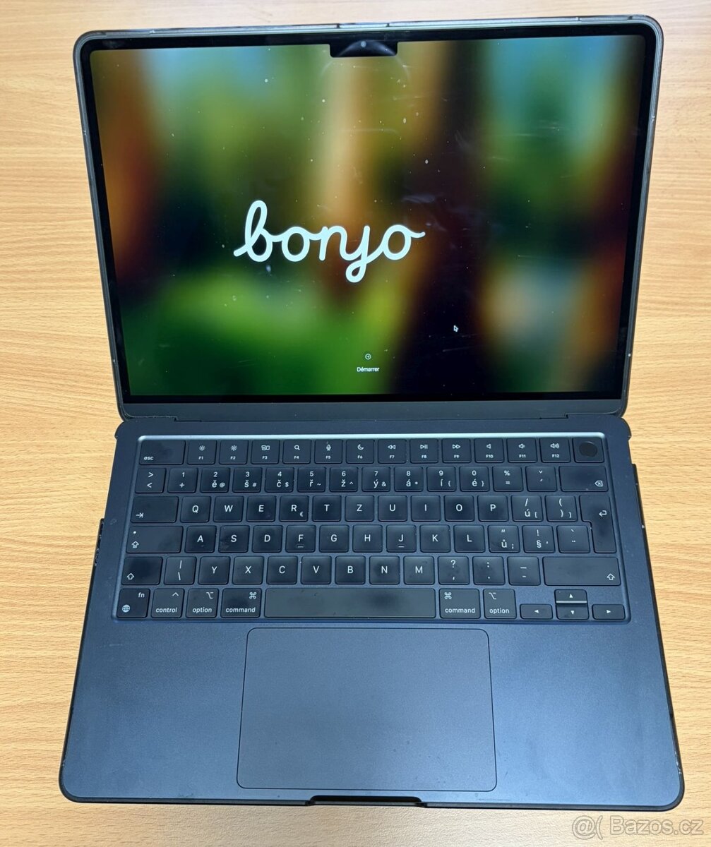 Apple MacBook Air 13" M2 256GB MLY33CZ/A temně inkoustový