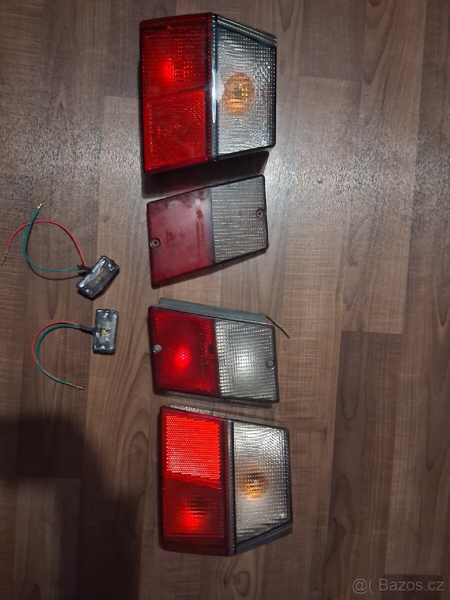 Škoda favorit kouřová světla sada