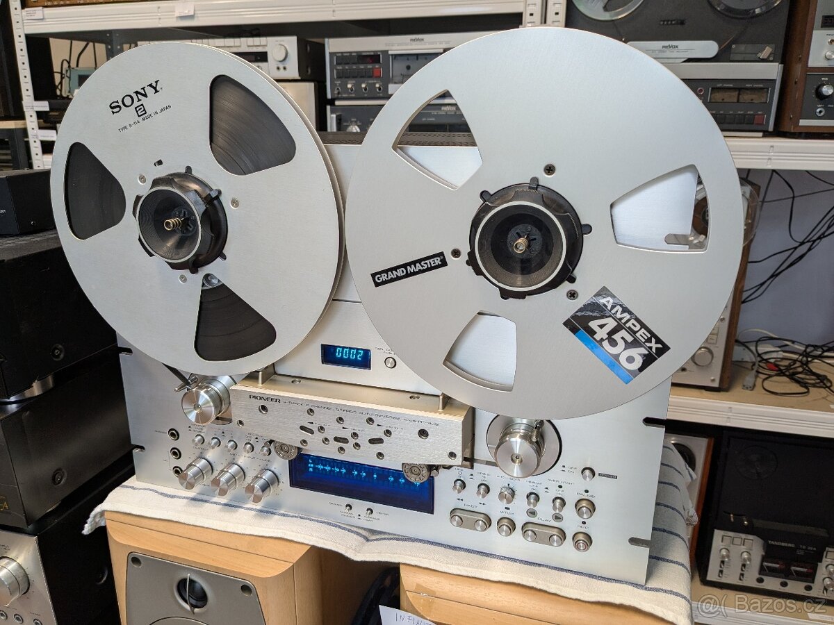 Pioneer RT909