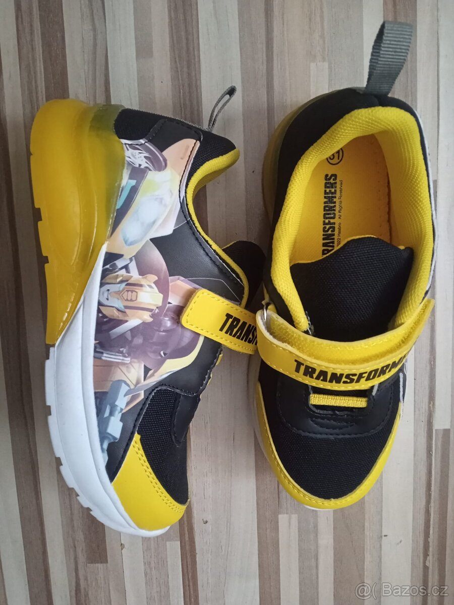 Nové tenisky Transformers