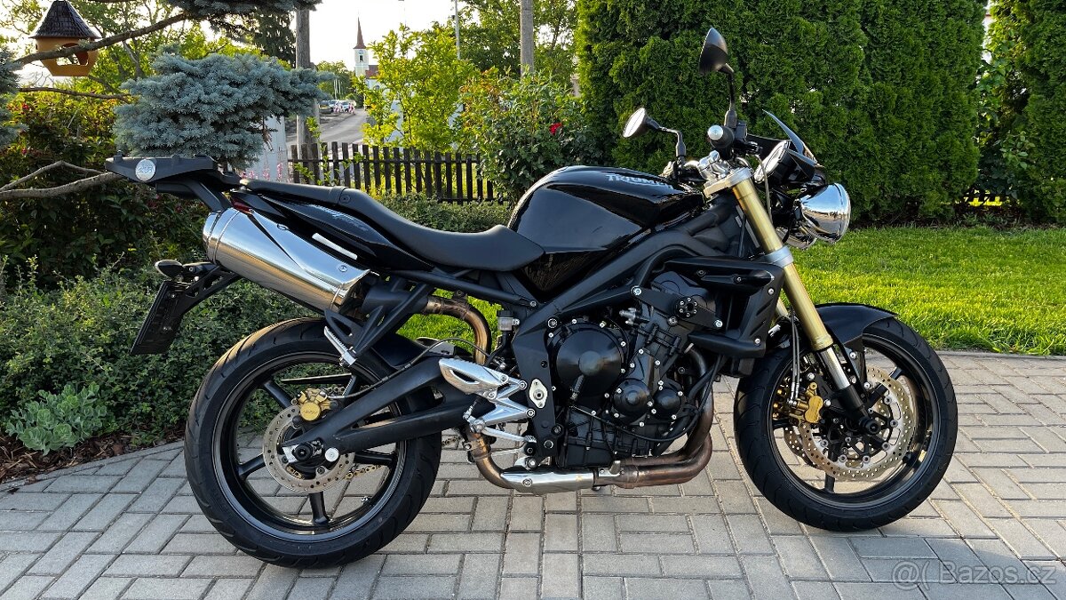Triumph Street triple 675