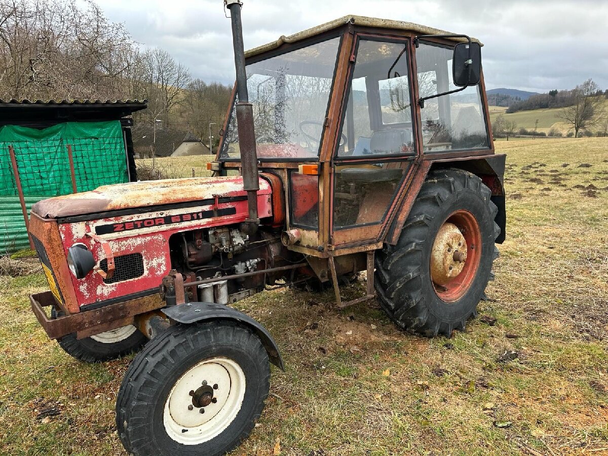Traktor 6911