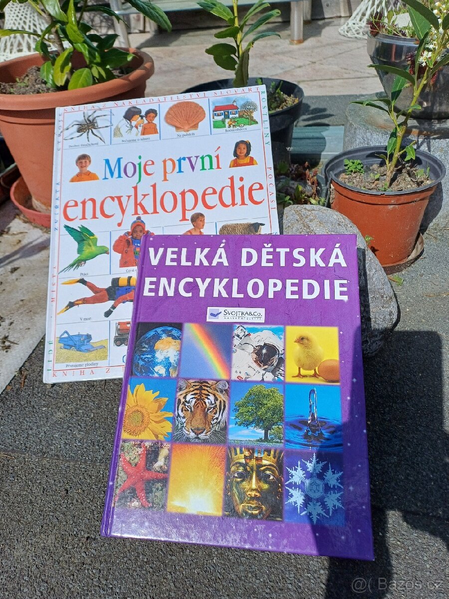 Sada dvou encyklopedií