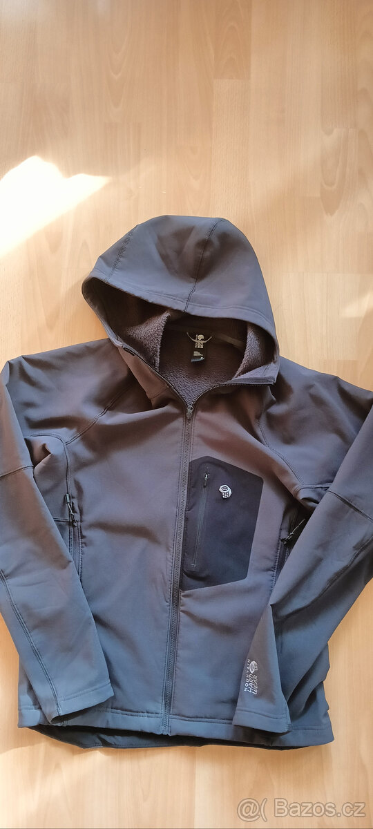 Mountain Hardwear softshell s fleecem