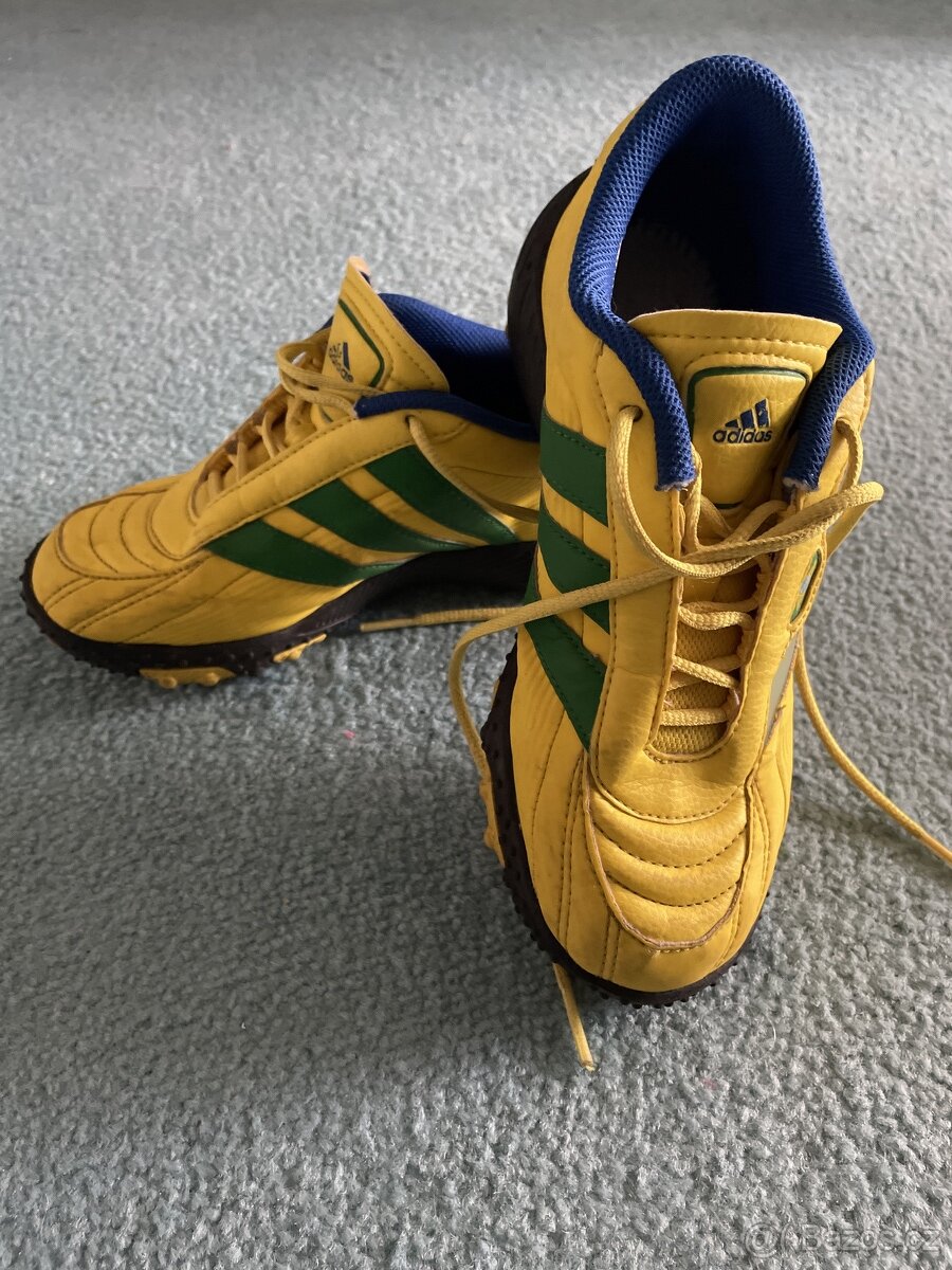 tenisky s hrubým vzorkemAdidas Brazílie vel.22cm