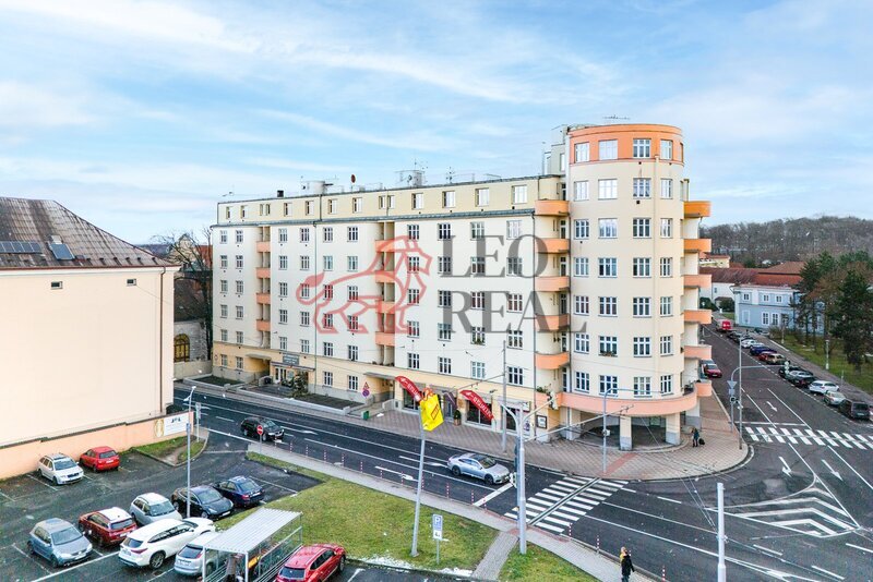 Pronájem velkého bytu 2+1 67 m2, ul. Alejní, Teplice - centr