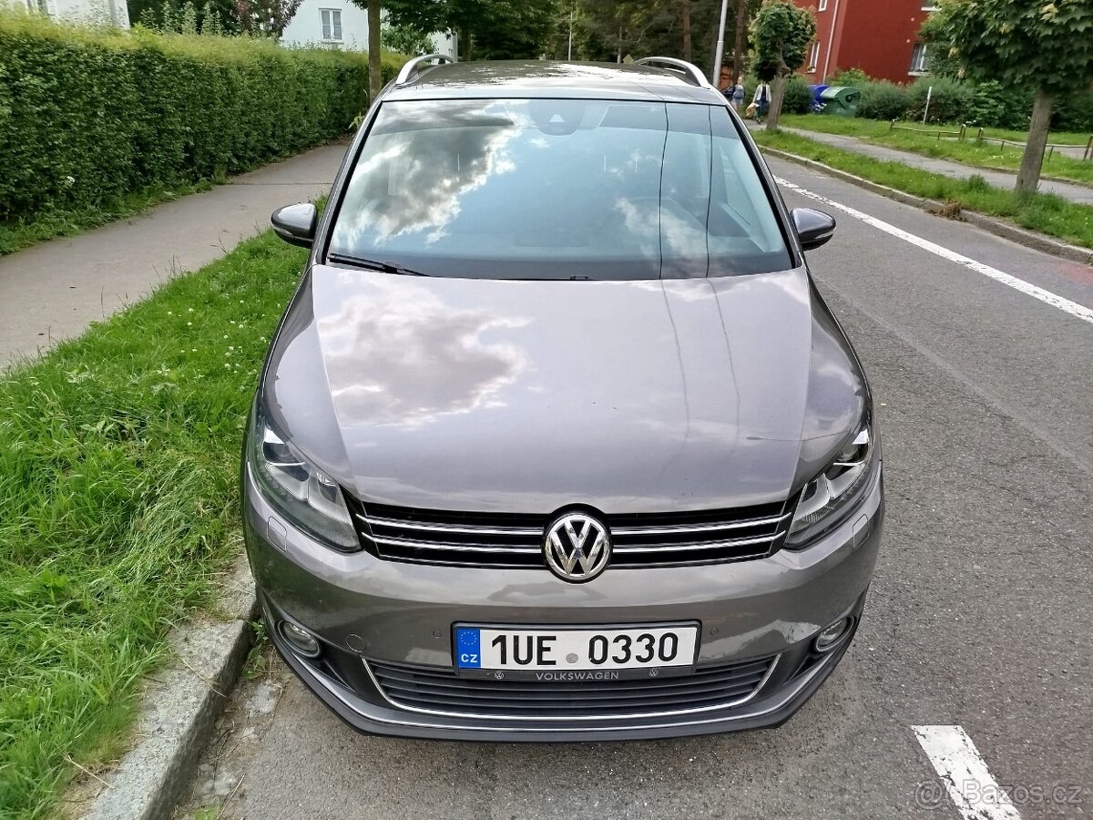 Volkswagen Touran Cross 2.0TDI 103KW DSG 6.rychlostní Webas