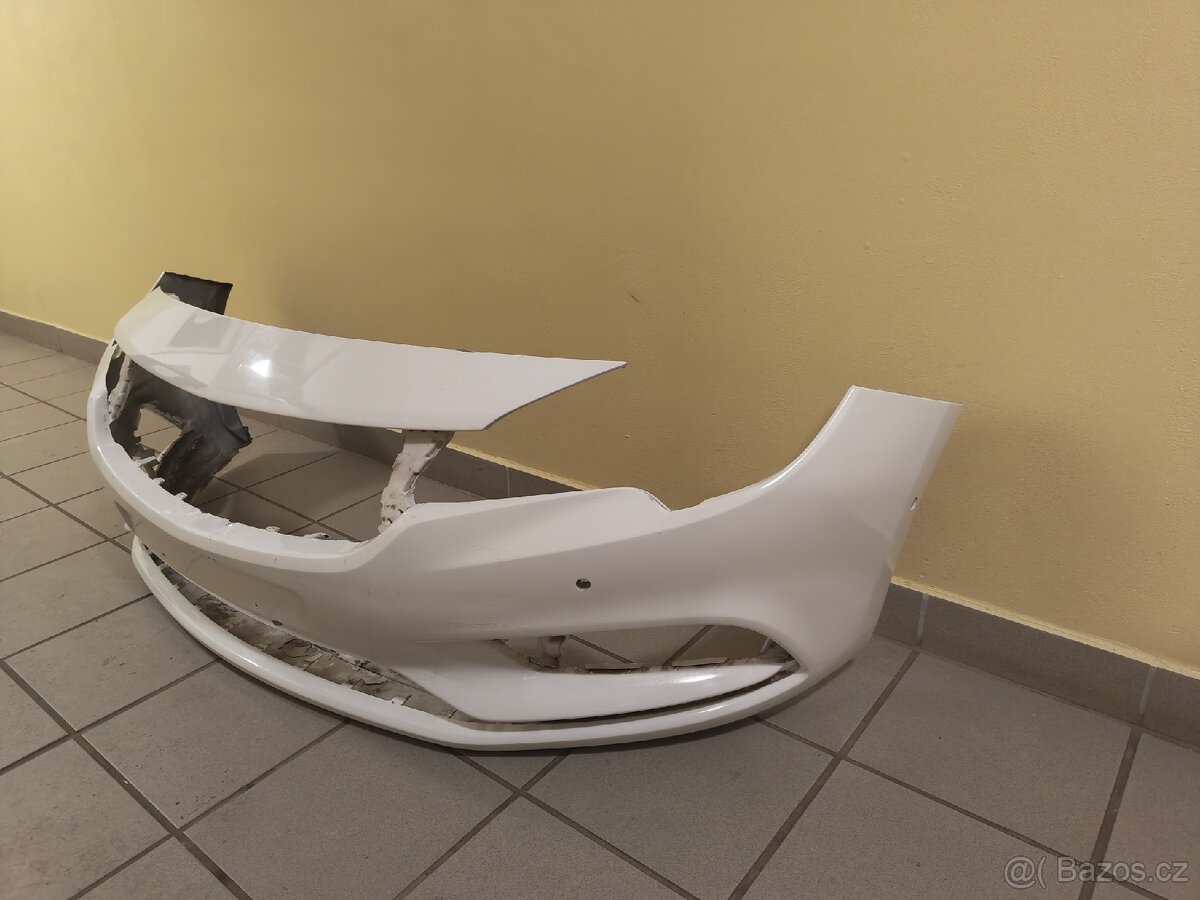 Opel Astra K přední nárazník 2015-