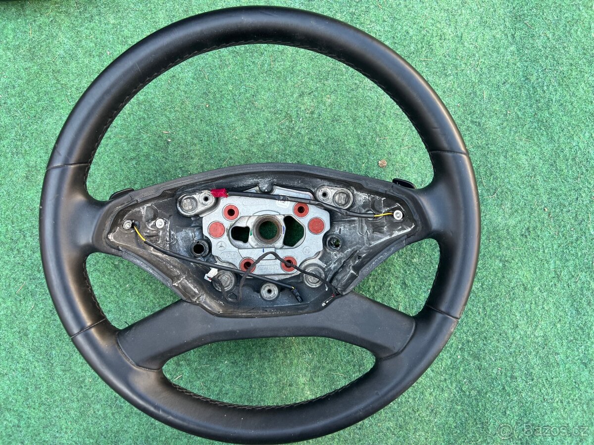 Volant Mercedes S w221 pádla