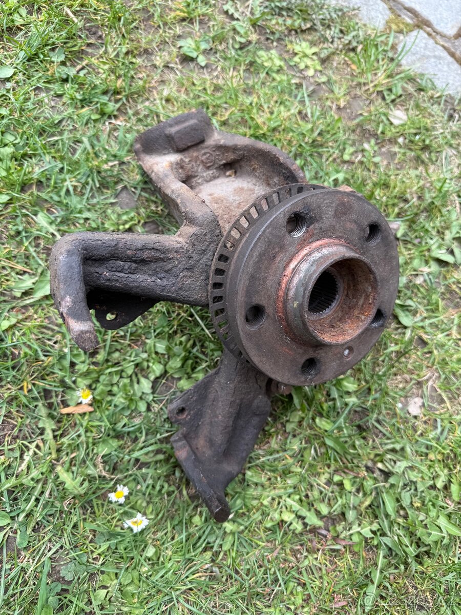 Těhlice s nábojem - Octavia 1