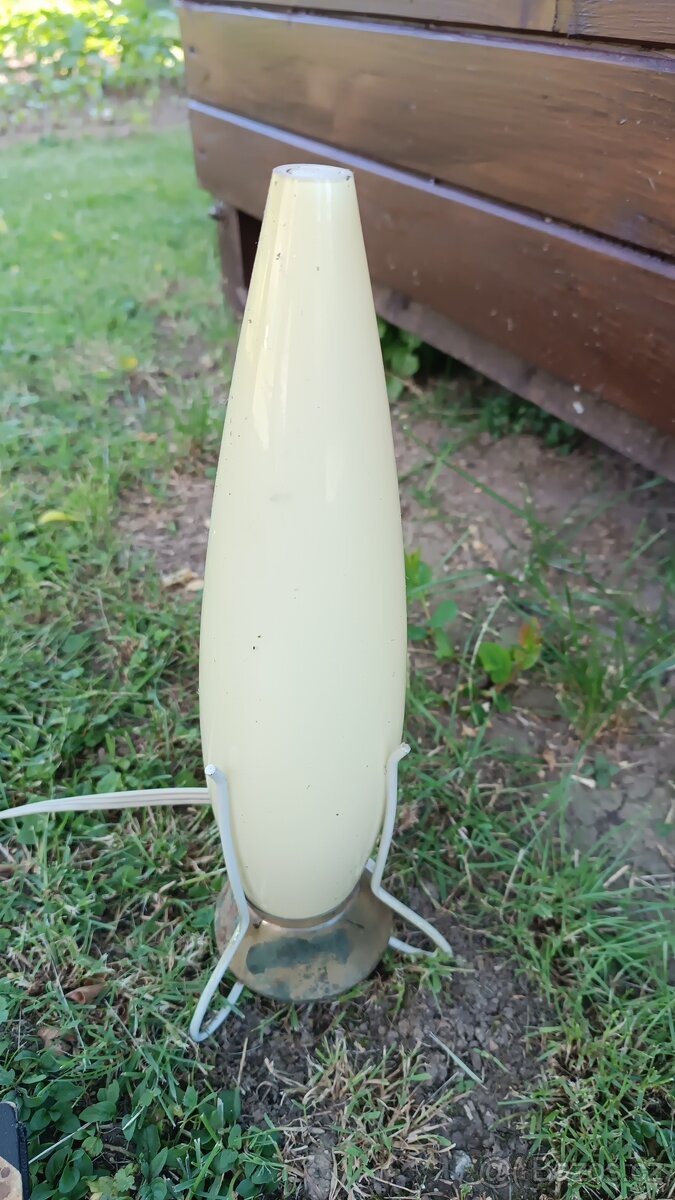 Stará lampa dohoda
