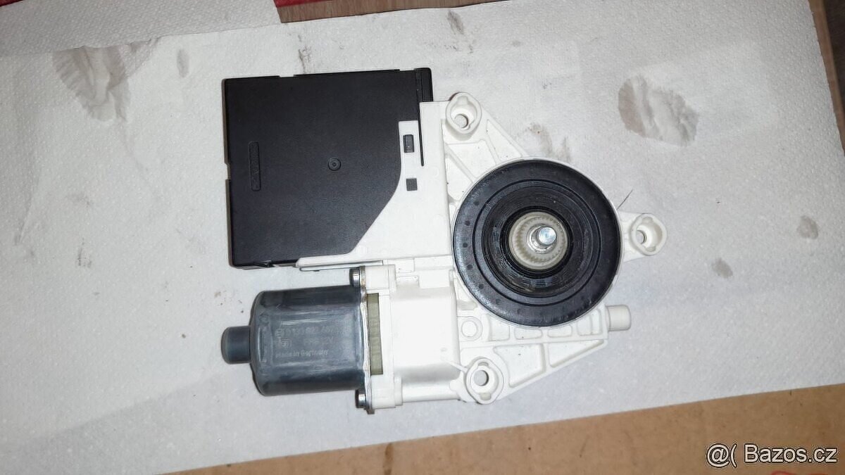 Motorek stahování oken Volkswagen 3C0959792C