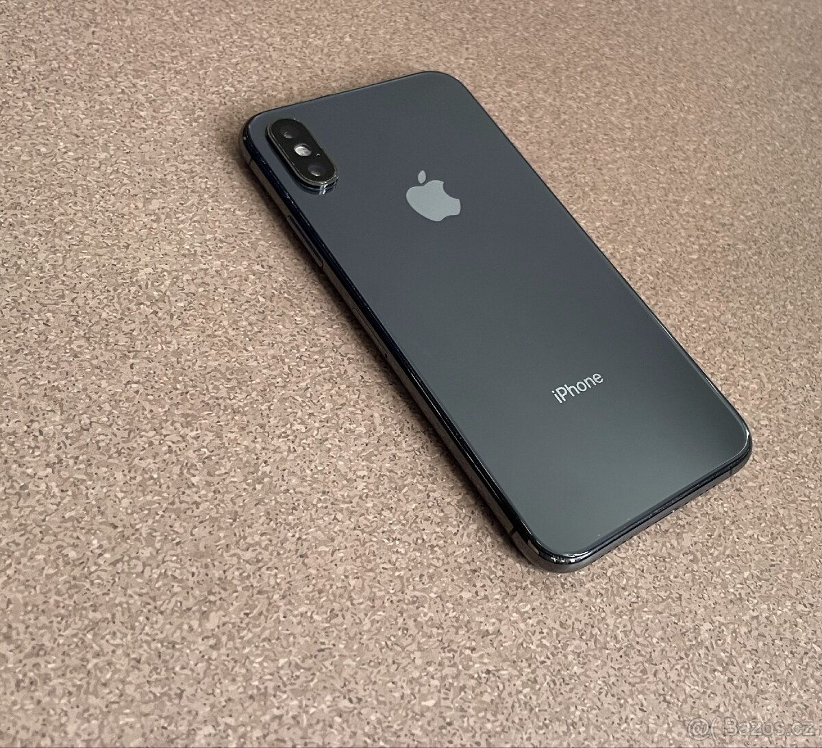 Apple iPhone XS