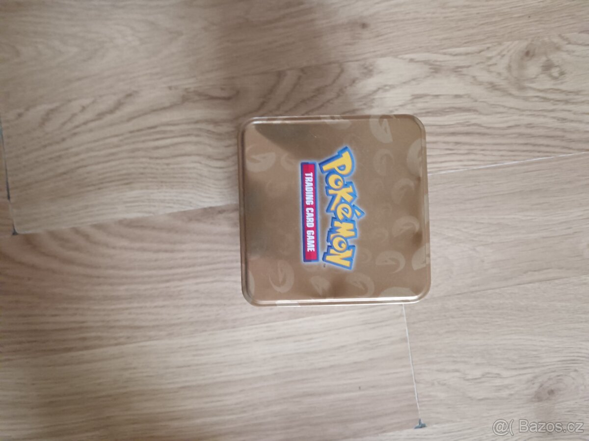 Pokemon box na kartičky